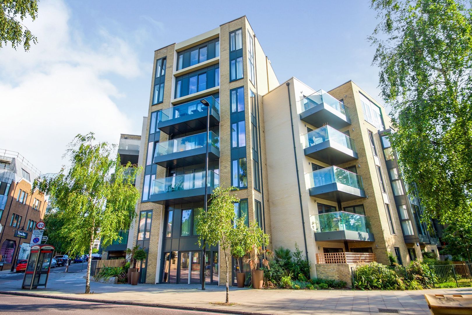 407 Archway Road, London N6  