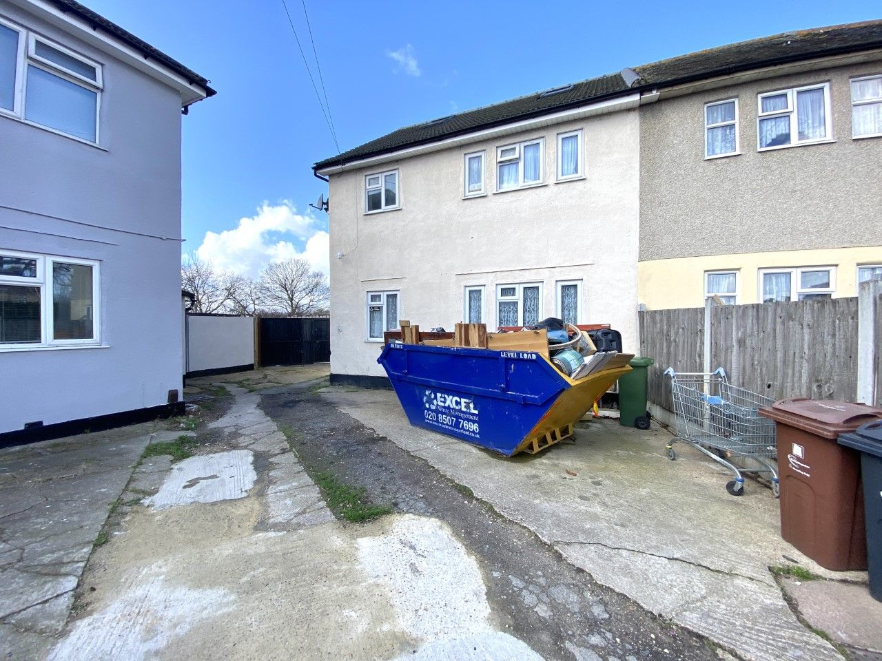 9 bed semidetached house for sale in Stevens Road, Dagenham RM8 Zoopla