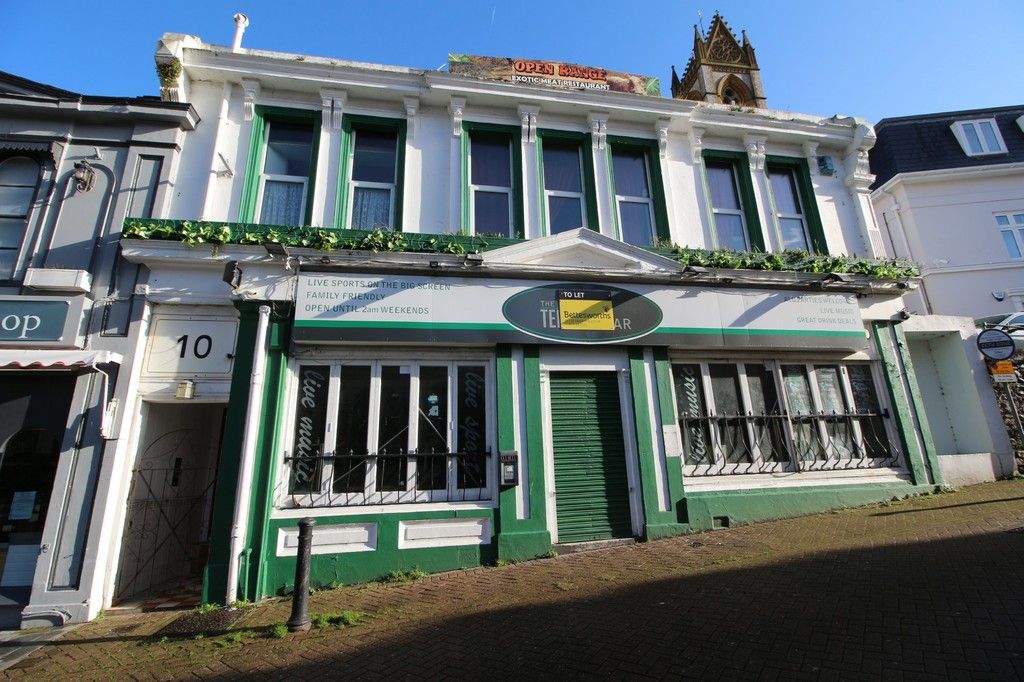 2 bed flat to rent in The Terrace, Torquay TQ1 Zoopla