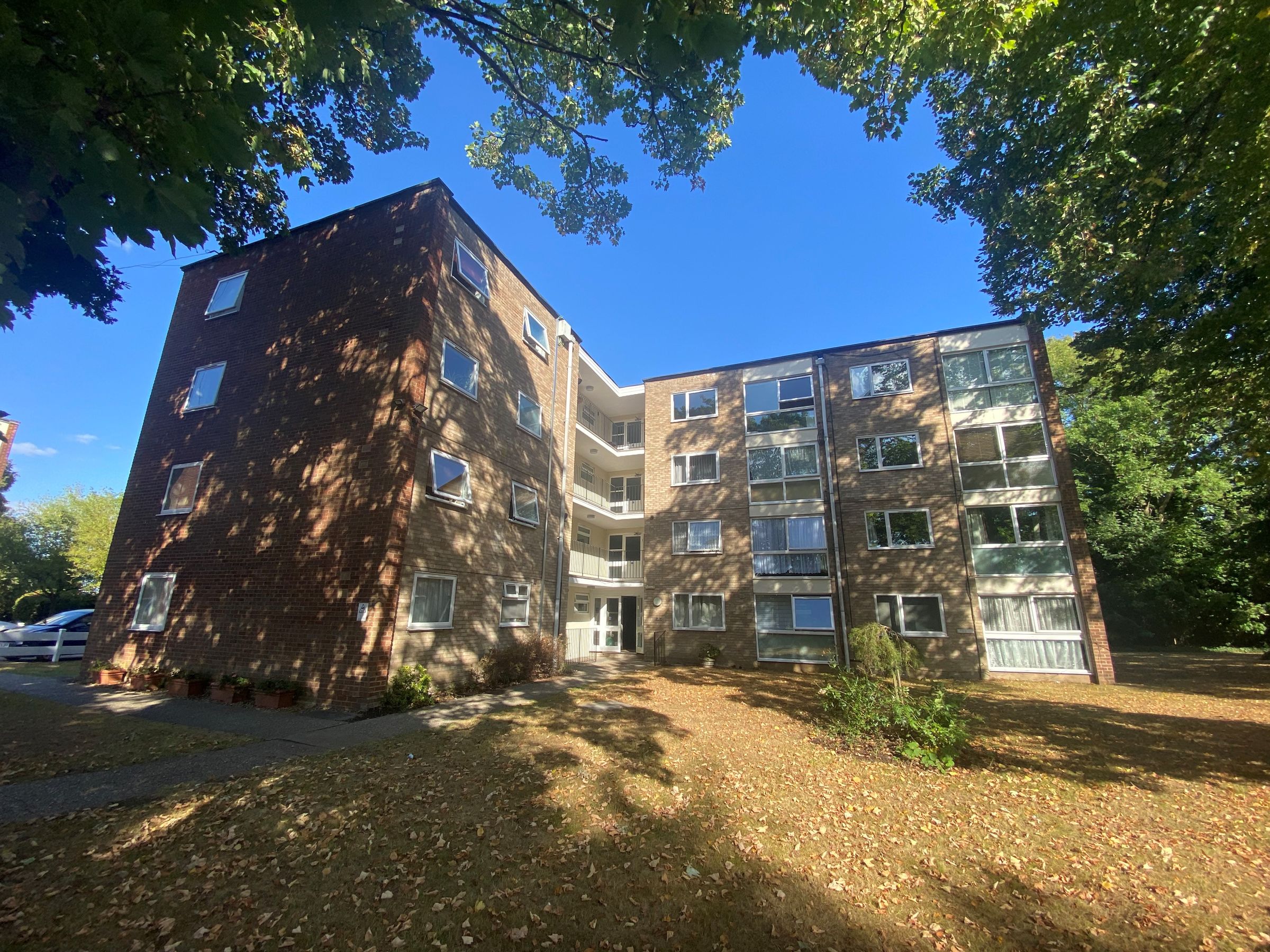 1 bed flat to rent in Hansart Way, Enfield EN2 Zoopla