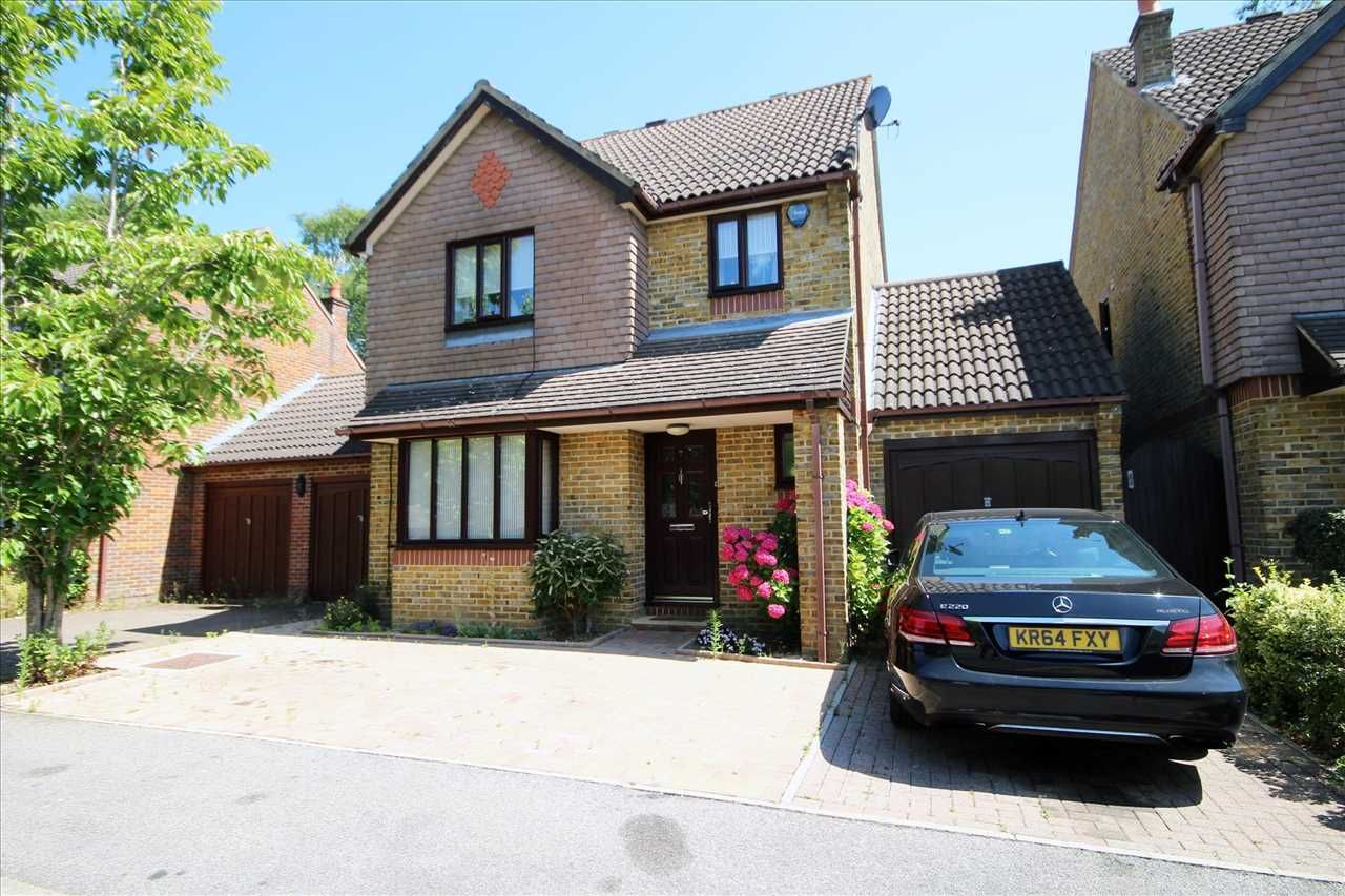 4 bed detached house for sale in Fishers Close, Bushey WD23. Zoopla