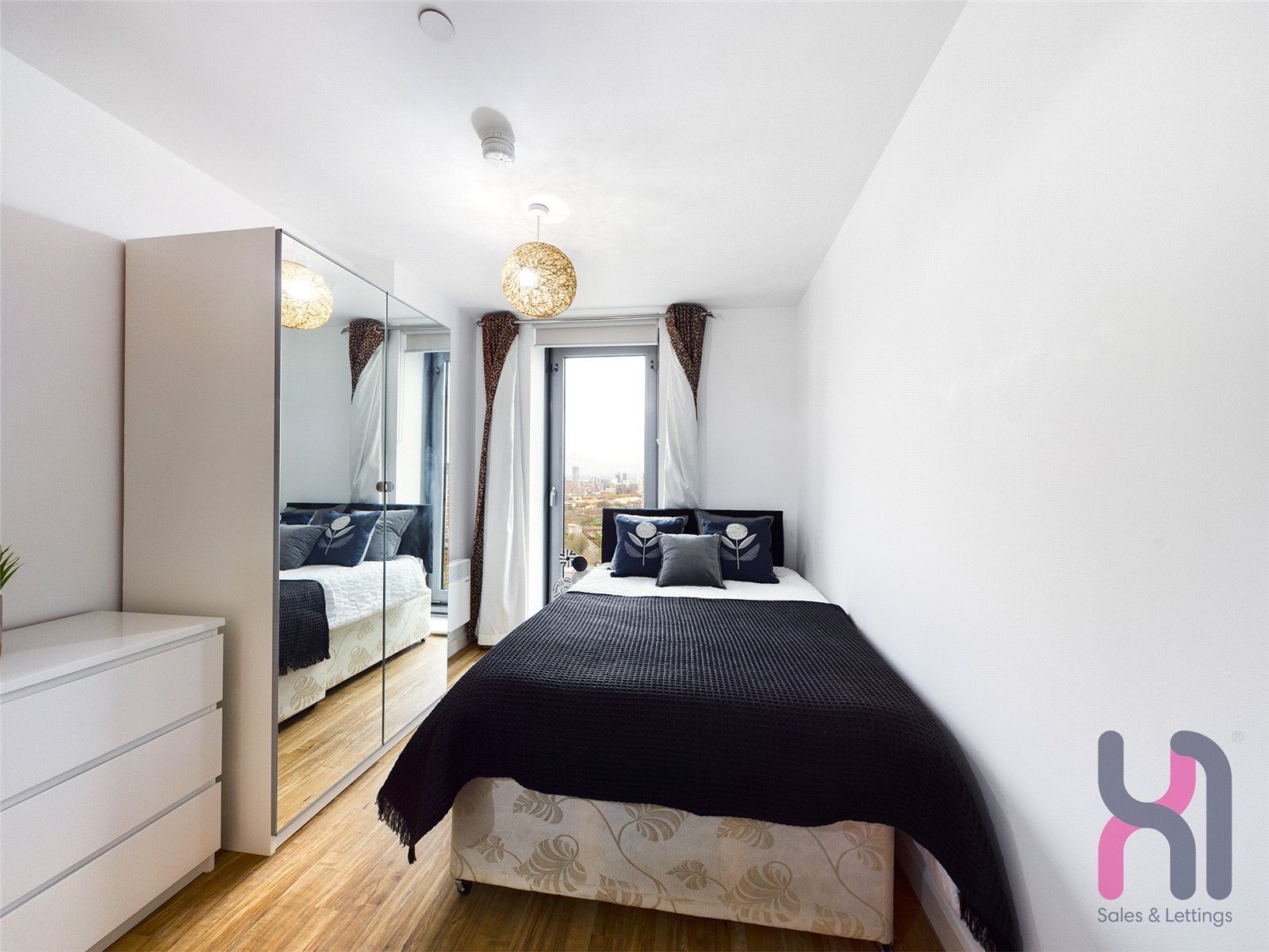 3 bed flat to rent in Media City, Michigan Point Tower A, 9 Michigan