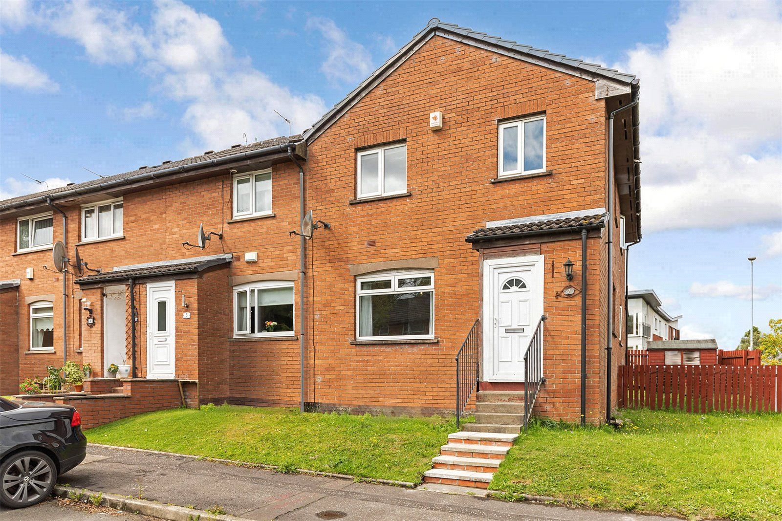 2 bed terraced house for sale in Southview Court, Glasgow