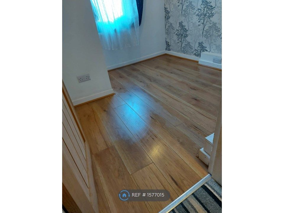 3 bed semidetached house to rent in Ragsdale Street, Rothwell