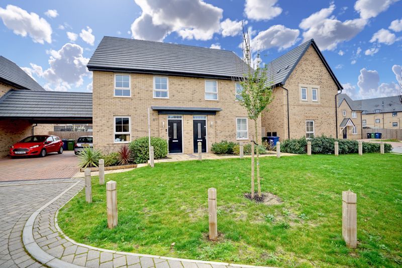 Property for sale in Tanner Drive, Godmanchester, Cambridgeshire PE29