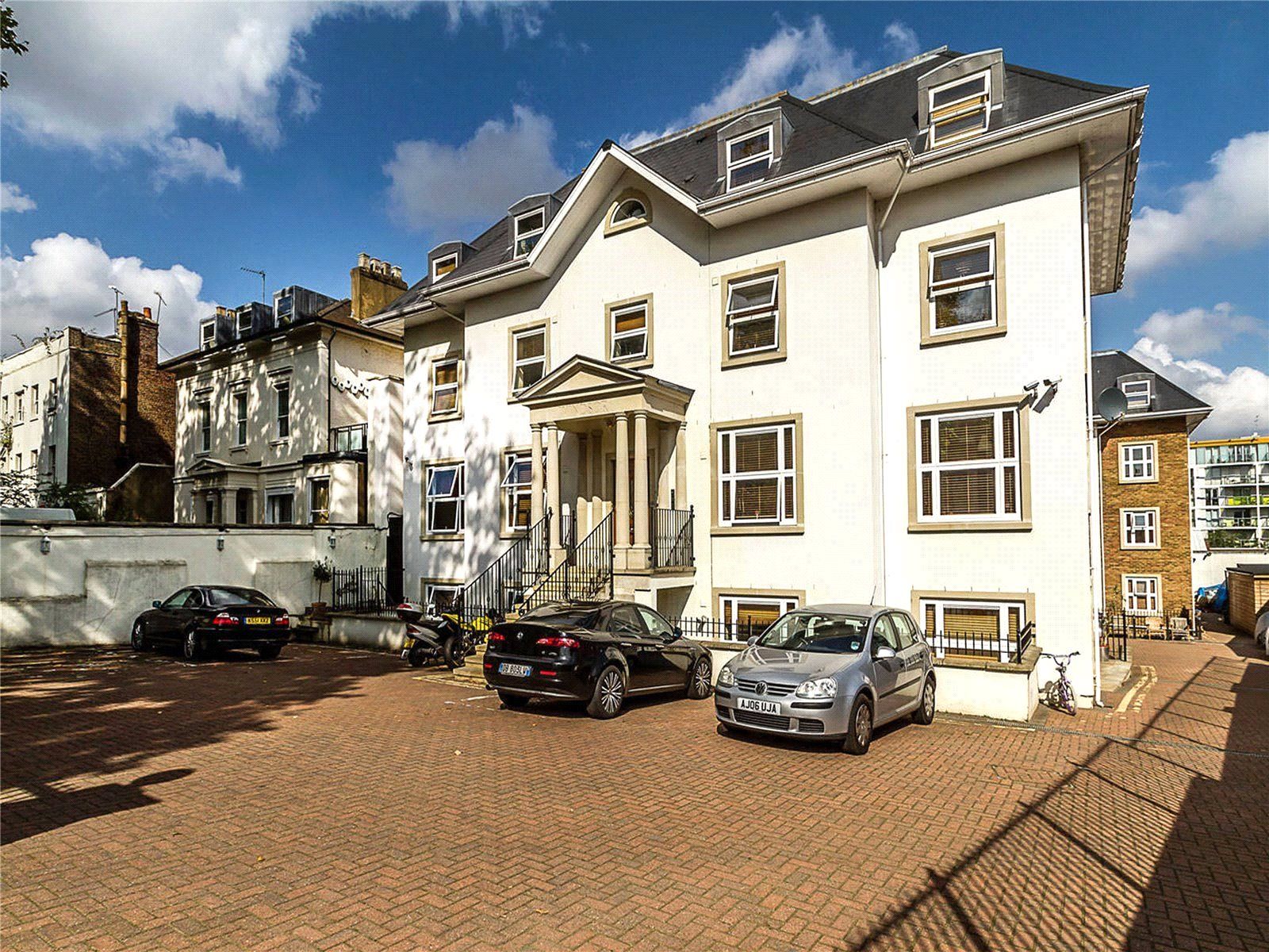 2 bed flat to rent in Richmond Court, 75 High Street, London N8 Zoopla 2 bed flat to rent in Richmond Court, 75 High Street, London N8 Zoopla