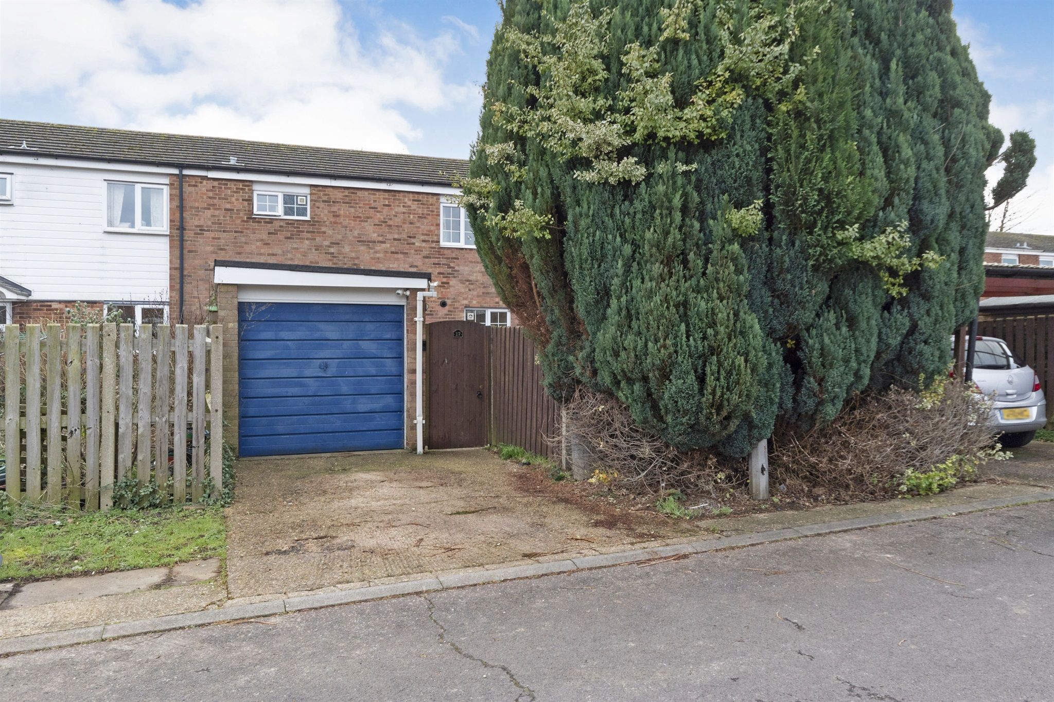 3 bed terraced house for sale in Minehead Way, Stevenage SG1 Zoopla