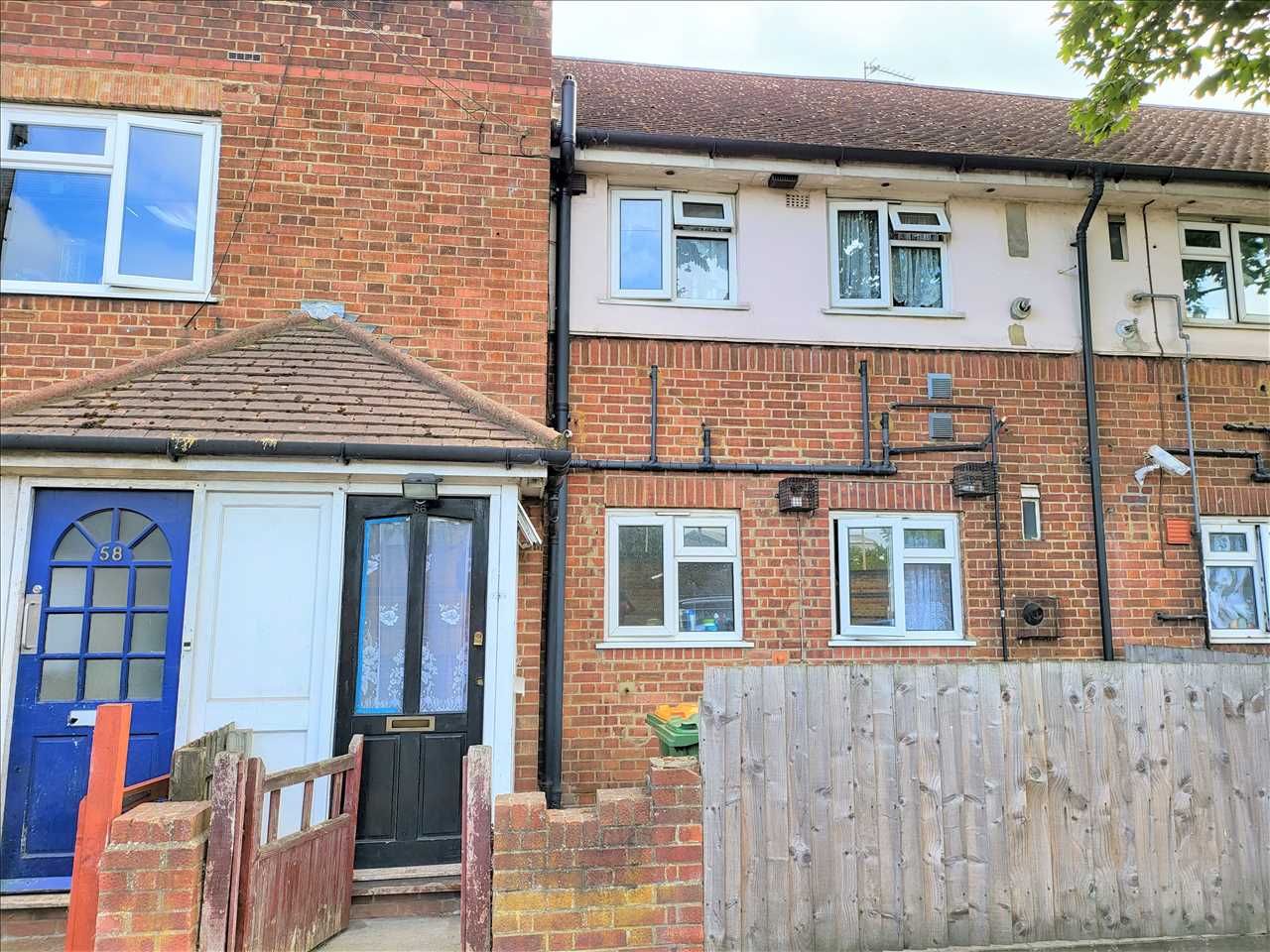 3 bed flat for sale in Ridgwell Road, London E16 Zoopla