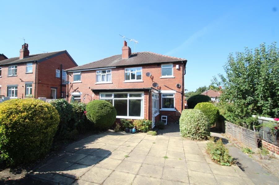 3 bed semidetached house to rent in St Martins View, Leeds LS7 Zoopla