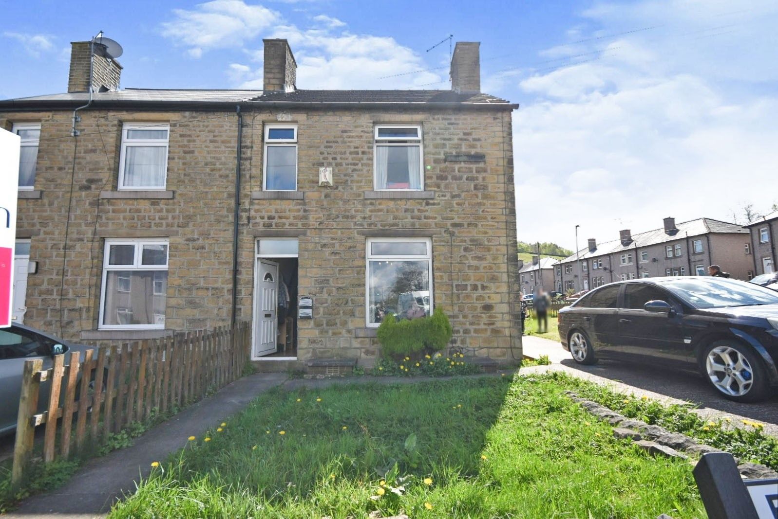 3 bed end terrace house for sale in Rose Avenue, Cowlersley