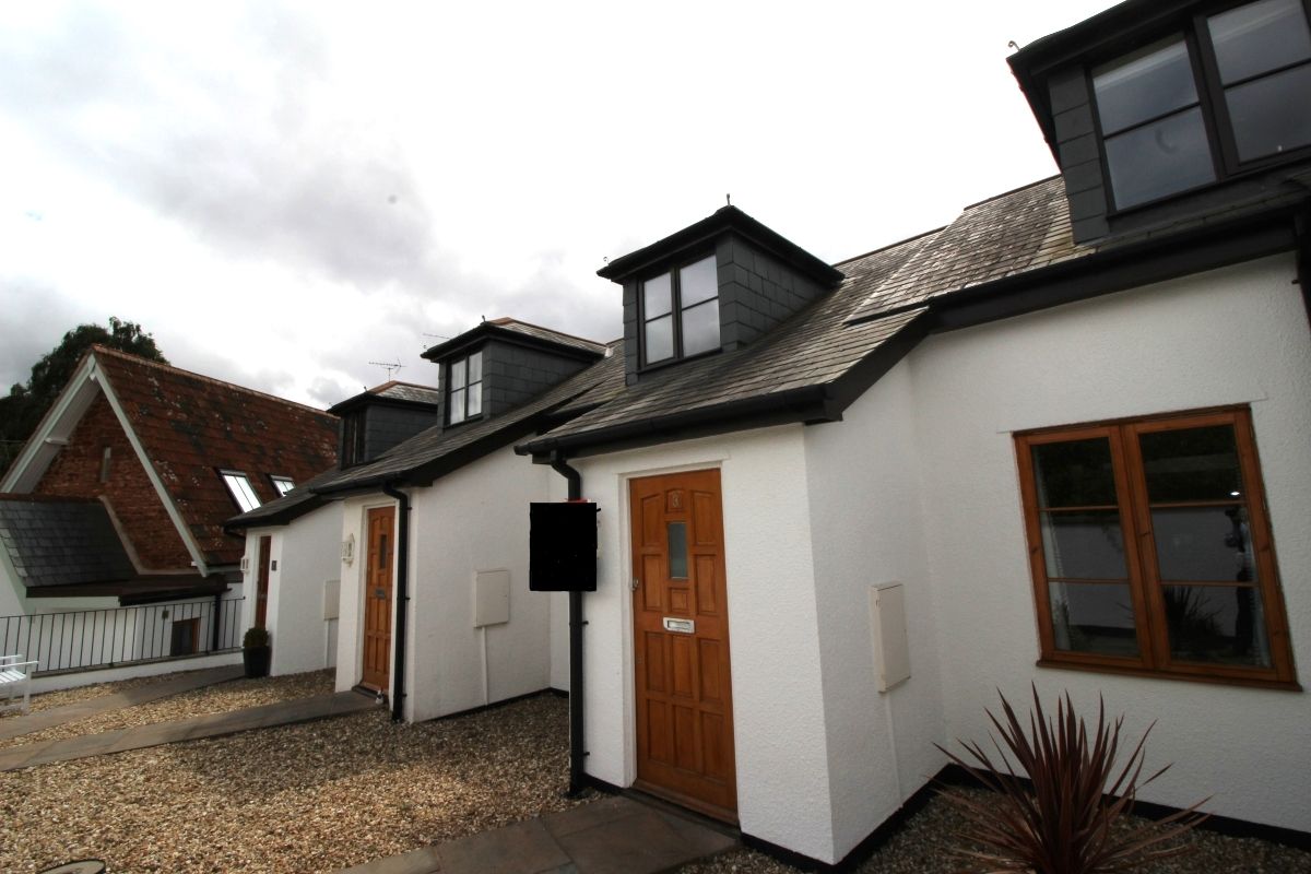 1 bed terraced house to rent in Reading Room Mews, Kennford, Exeter EX6