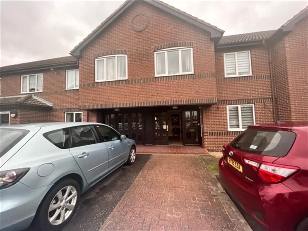 1 bed flat for sale in Chadwell Heath Lane, Romford, Essex RM6 Zoopla