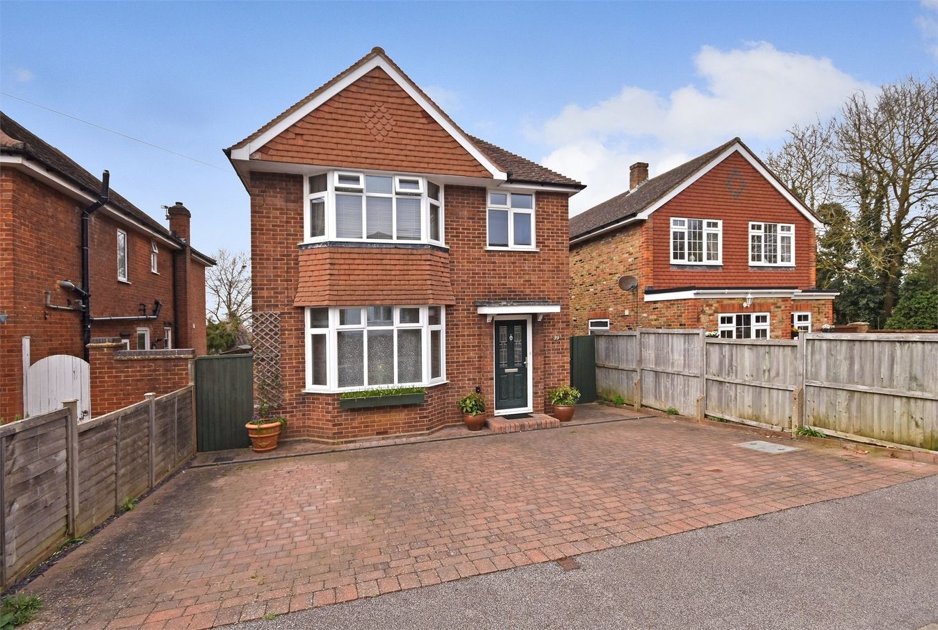 Vale Road, Aylesbury, Buckinghamshire HP20  