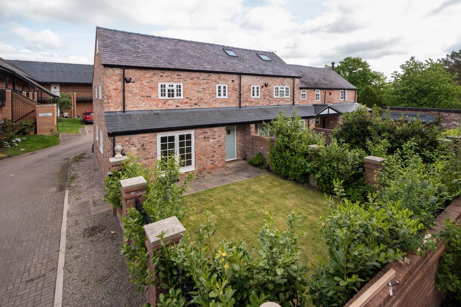 3 bed end terrace house for sale in Ferma Lane, Great Barrow, Chester