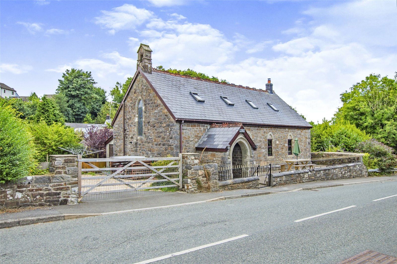 3 bed detached house for sale in Carmarthen Road, Kilgetty