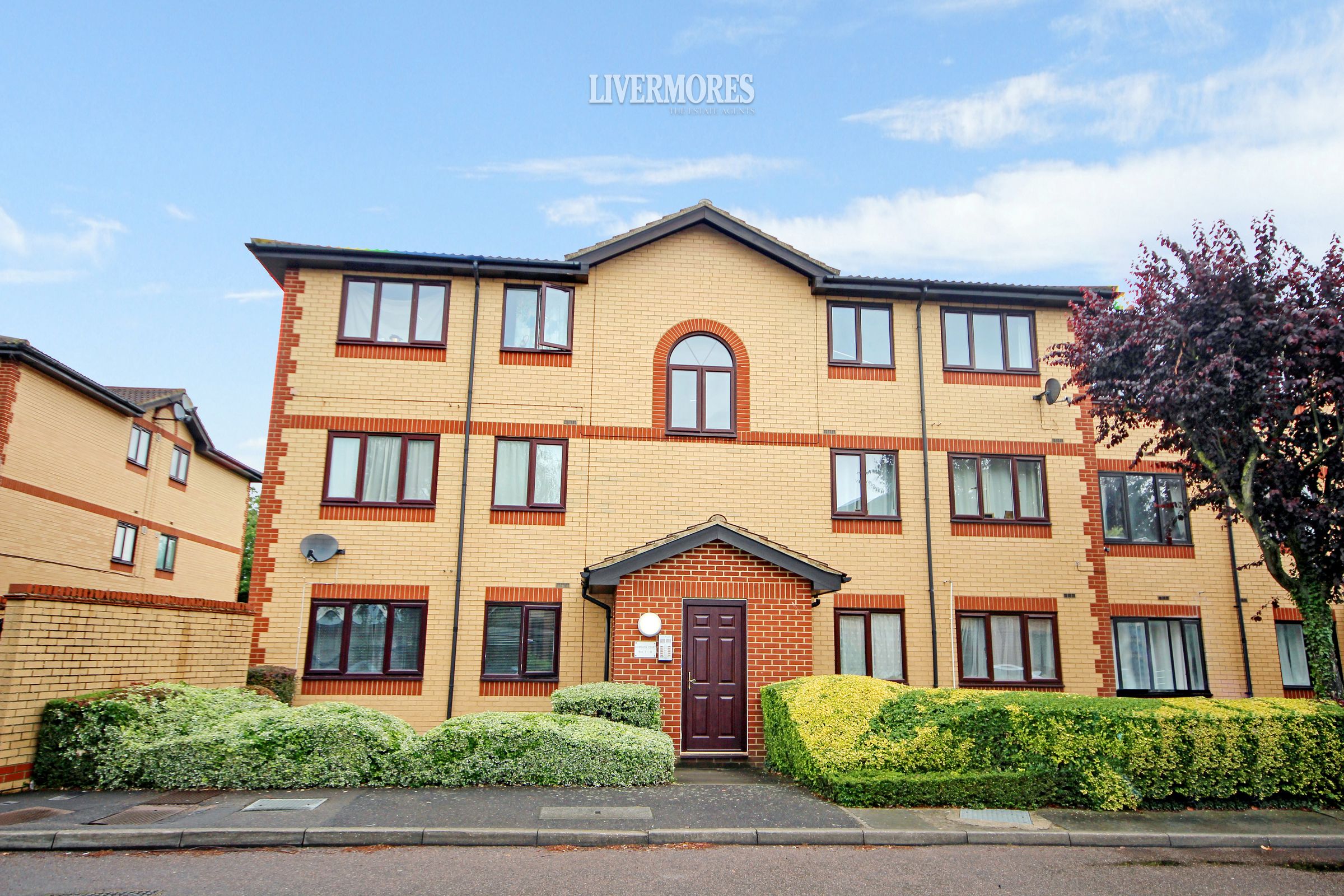 1 bed flat to rent in Sidmouth Court, Churchill Close, Dartford, Kent