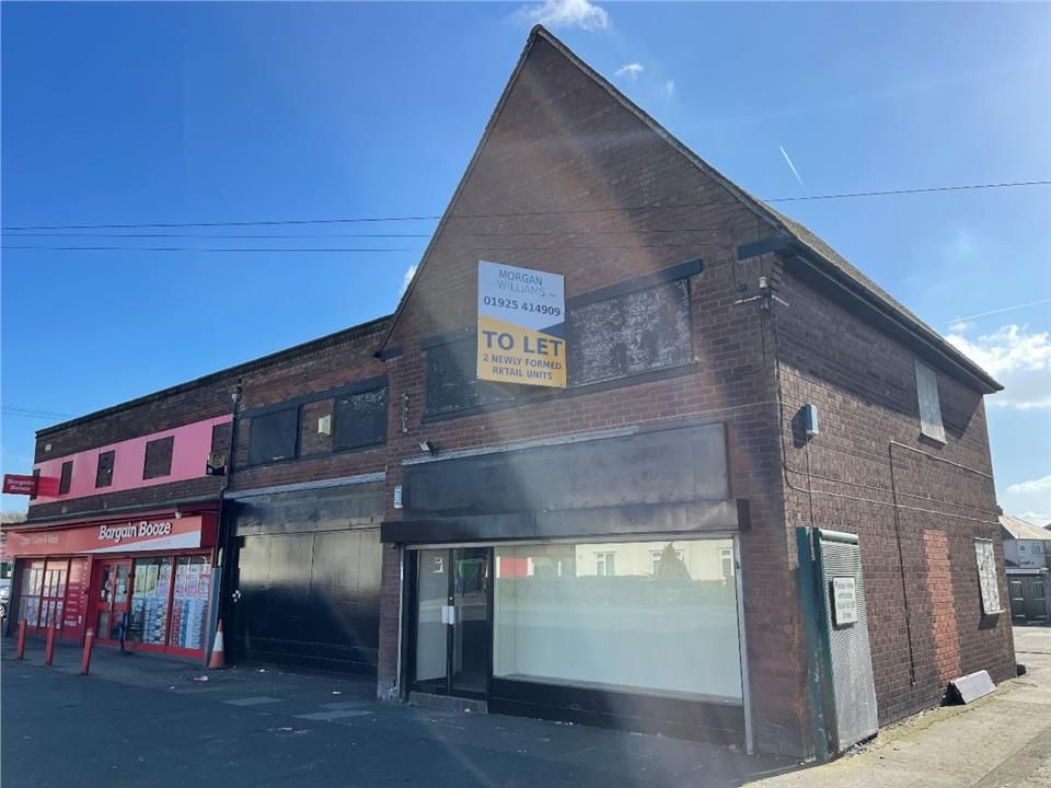 Retail premises to let in 5 & 7 Ditchfield Road, Widnes, Cheshire WA8