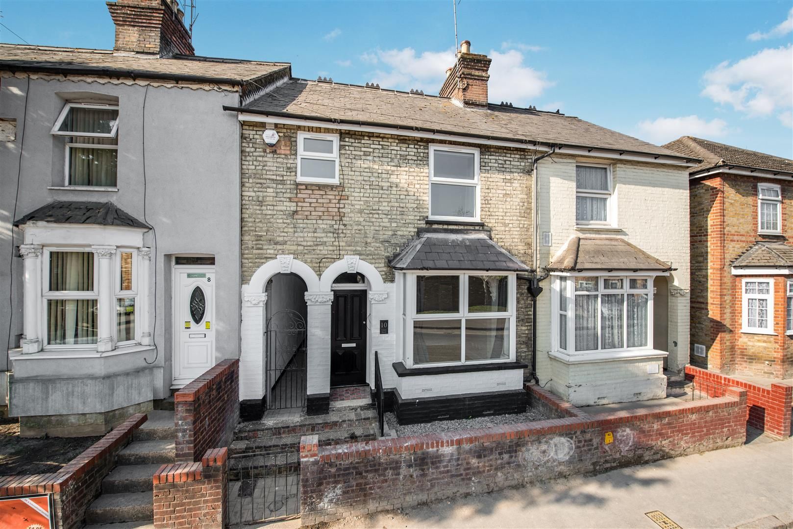 4 bed terraced house for sale in Green Street, High HP11 Zoopla