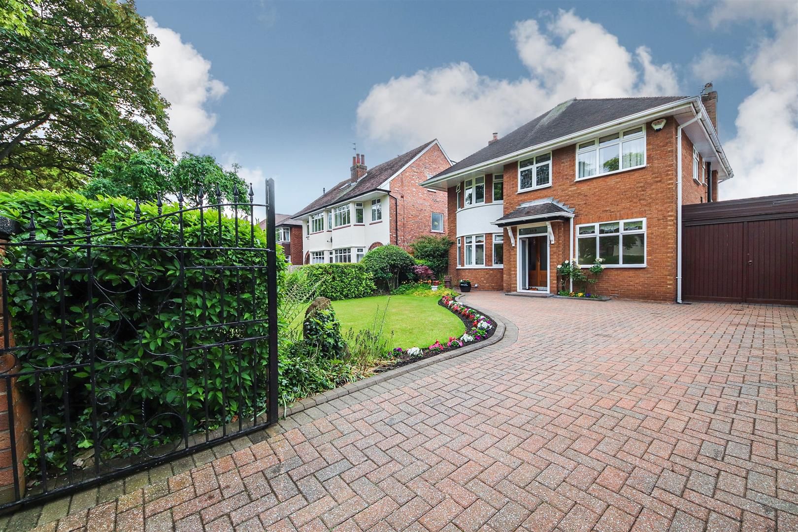4 bed detached house for sale in Preston New Road, Southport PR9 Zoopla