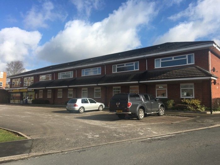 2 bed flat to rent in Knoll Close, Knoll Close, Burntwood