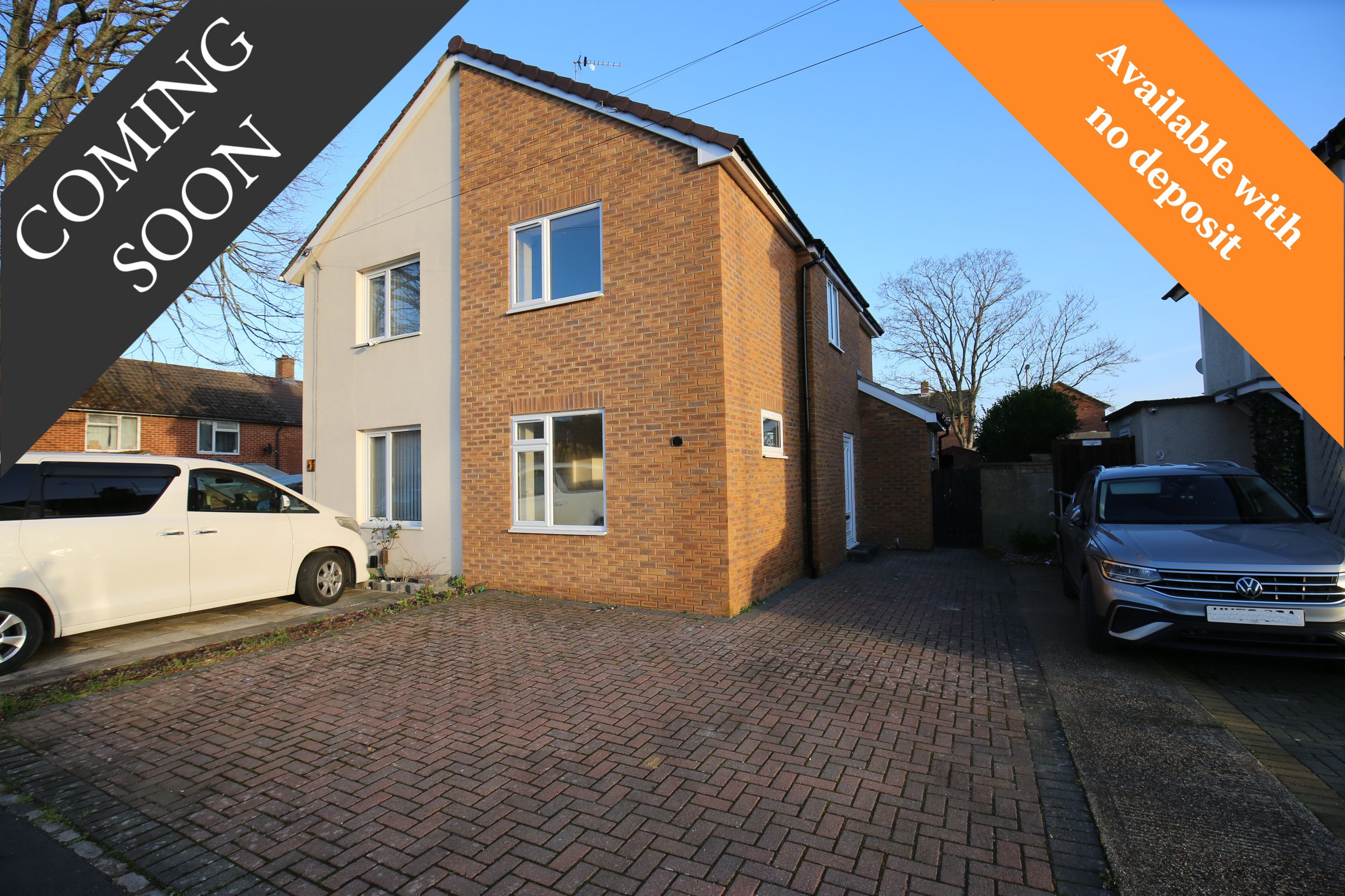 3 bed semidetached house to rent in Kingsclere Avenue, Southampton