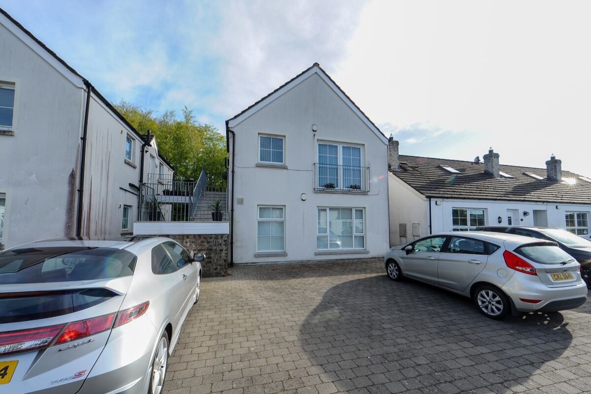 Millmount Lane, Dundonald, Belfast BT16