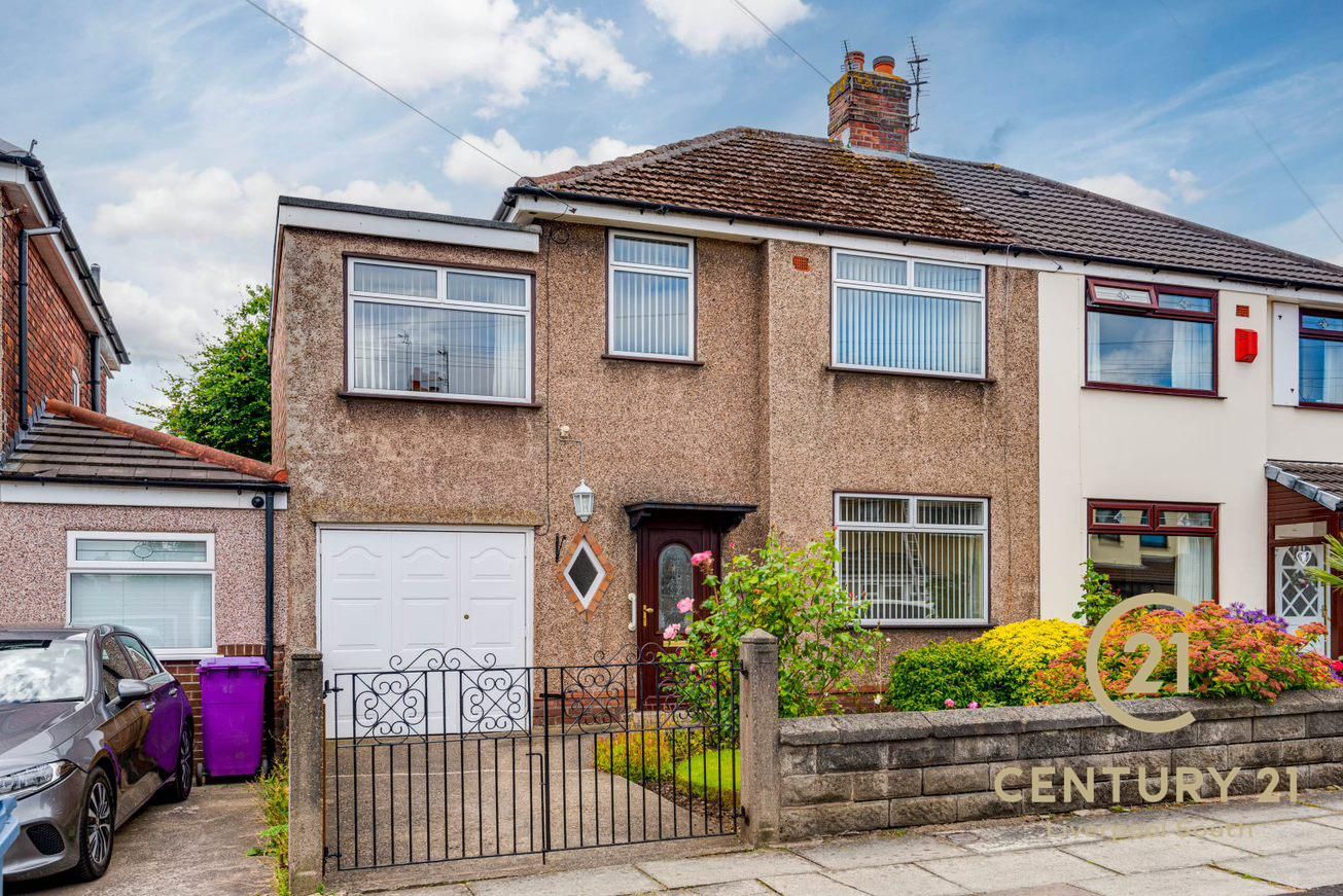 4 bed semidetached house for sale in Linkside Road, Woolton, Liverpool