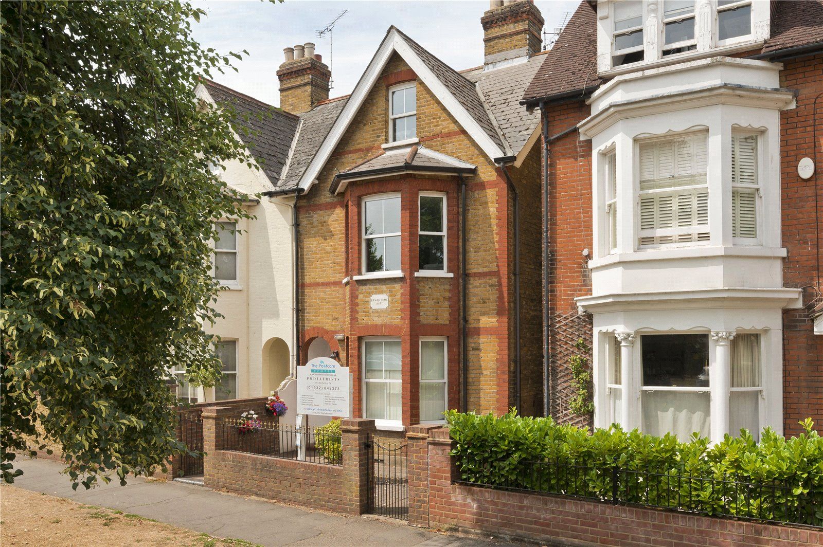 4 bed for sale in Monument Green, Weybridge, Surrey KT13