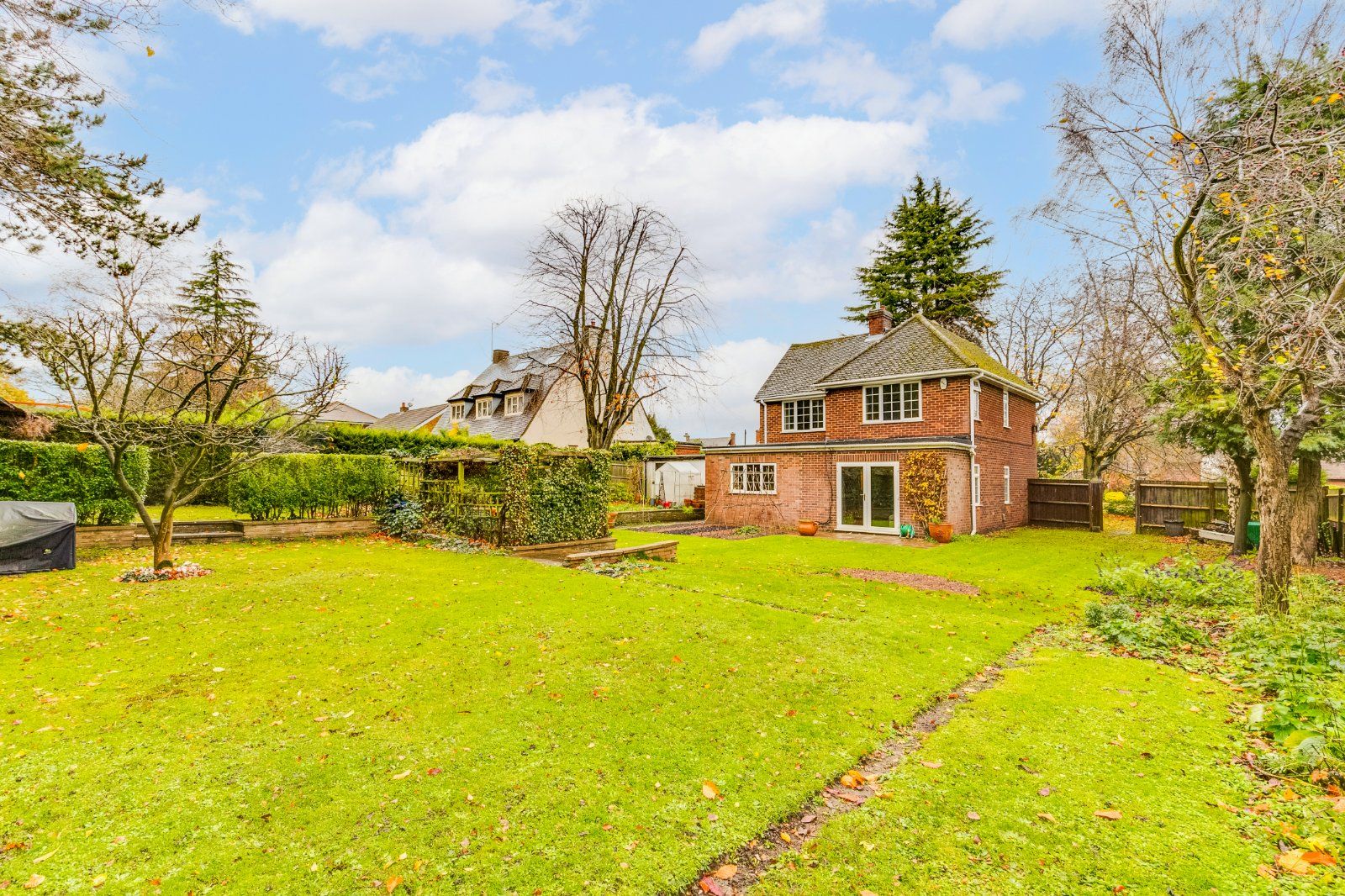 4 bed detached house for sale in Stevenage Road, Knebworth