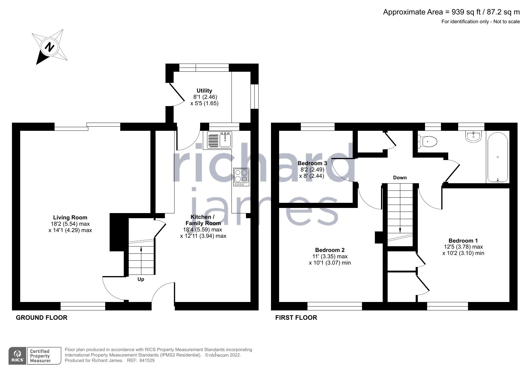3 bed terraced house for sale in Lyndhurst Crescent, Park South, Swindon, Wiltshire SN3 Zoopla