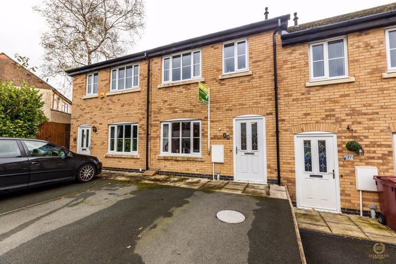 2 bed town house for sale in Ribble Avenue, Burnley BB10 Zoopla