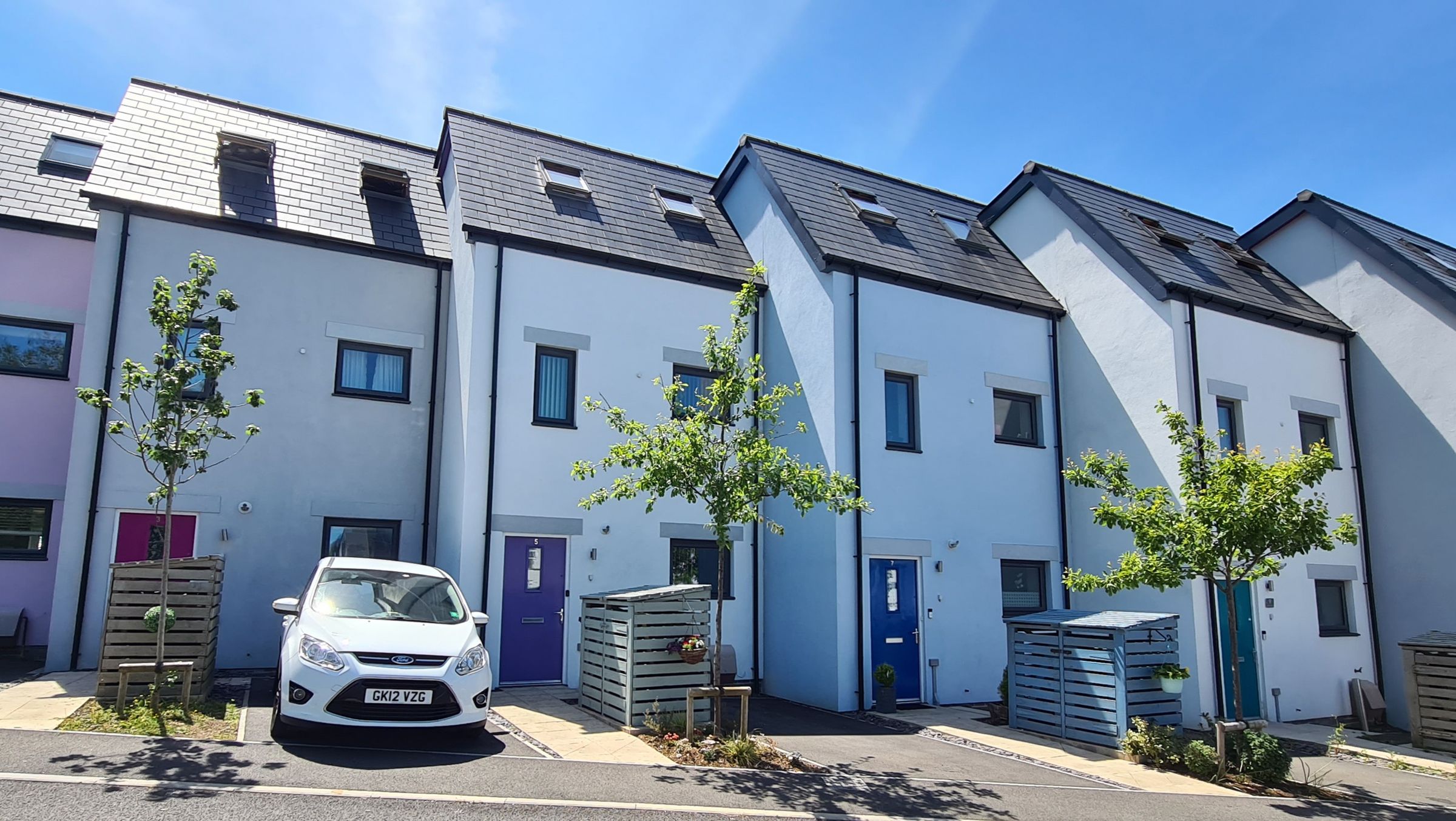 Solar Crescent, Plymouth PL6  