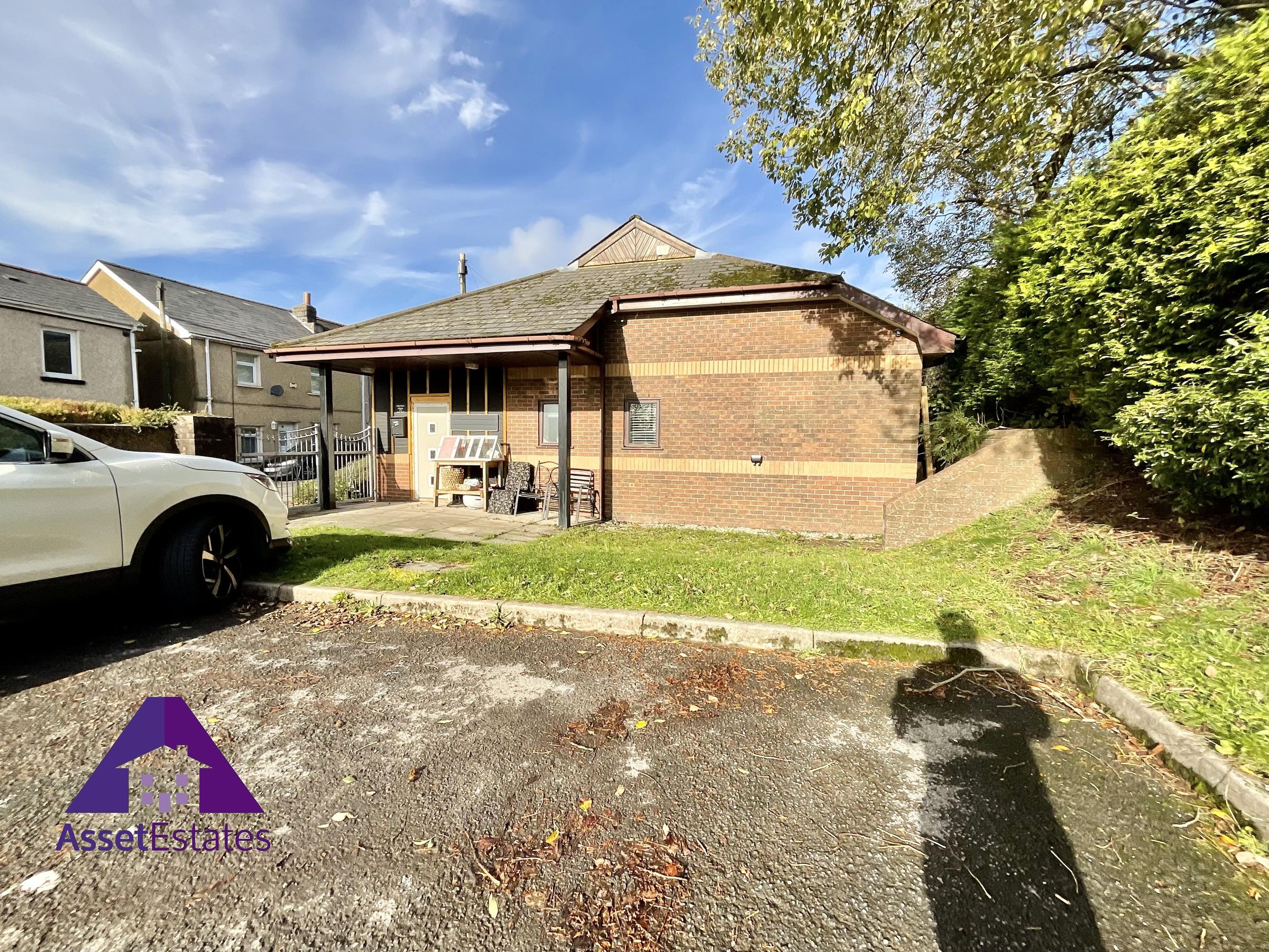 4 bed detached house for sale in Garn Cross, Nantyglo, Ebbw Vale NP23