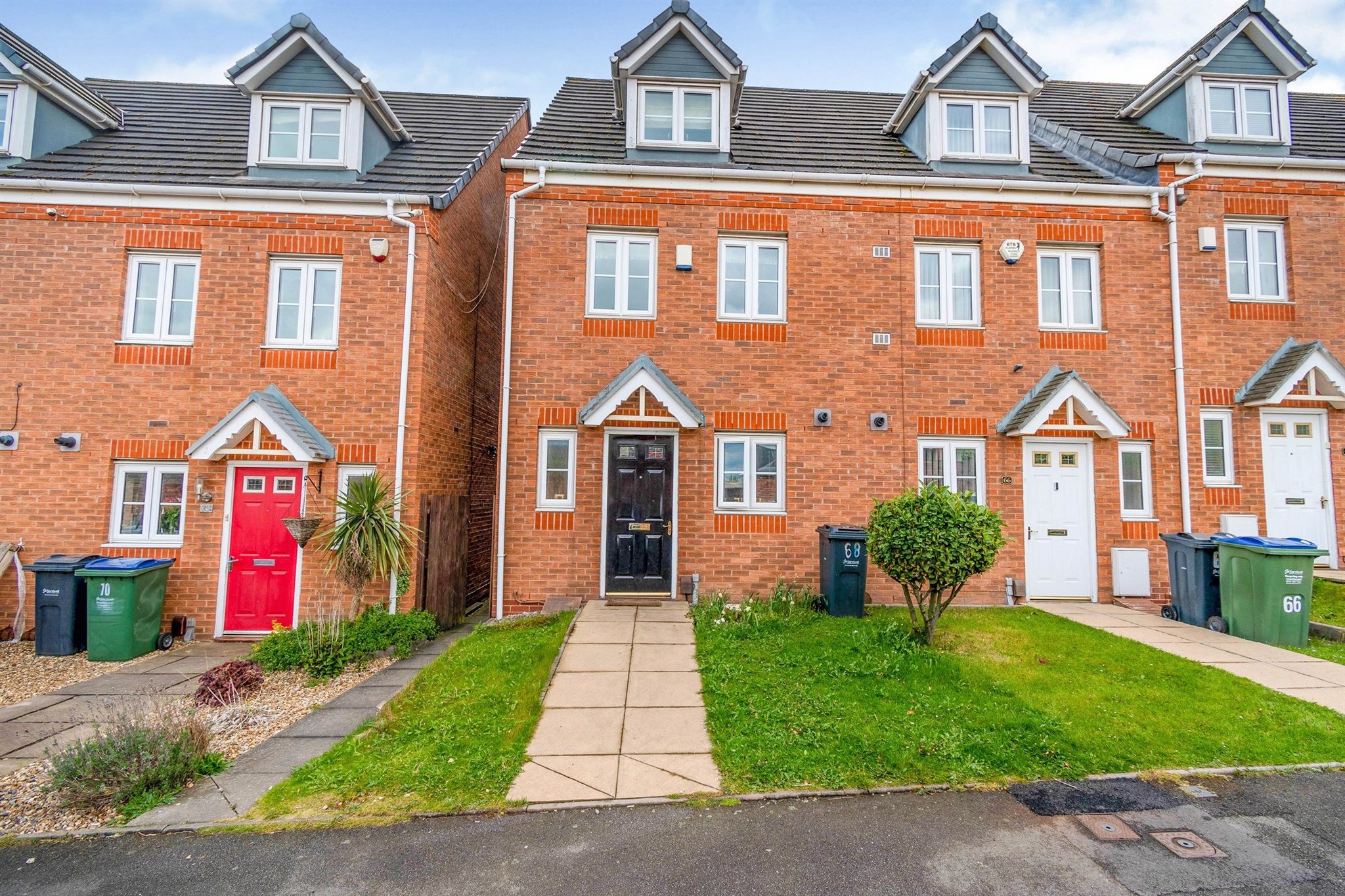 3 bed end terrace house for sale in Franchise Street, Darlaston