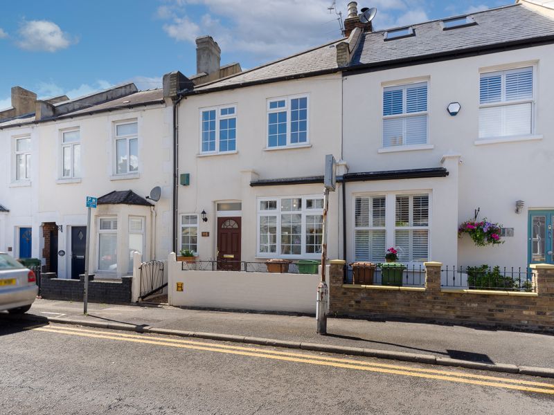 2 bed terraced house for sale in Longfellow Road, Worcester Park KT4