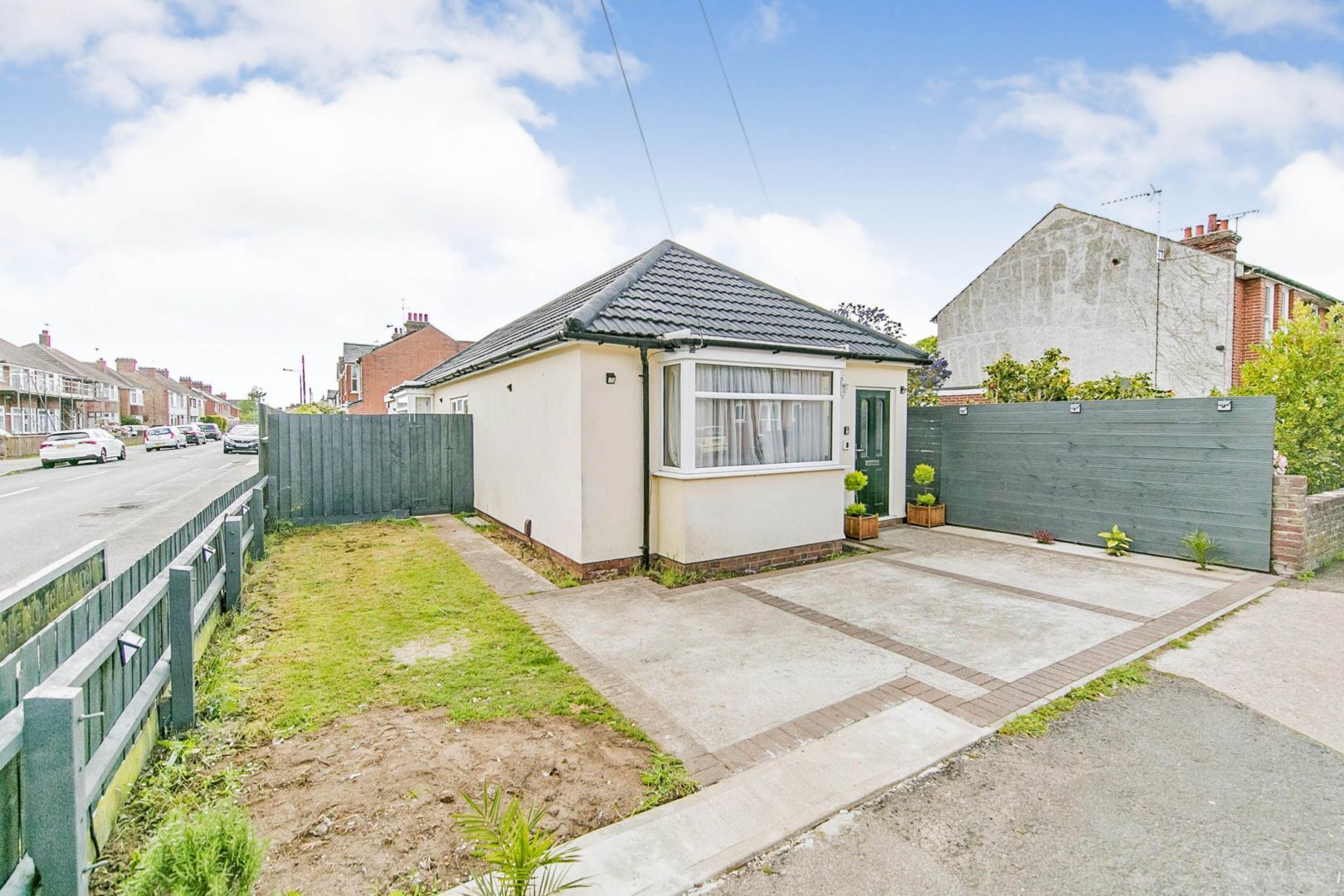 3 bed detached bungalow for sale in Roundwood Road, Ipswich IP4 Zoopla