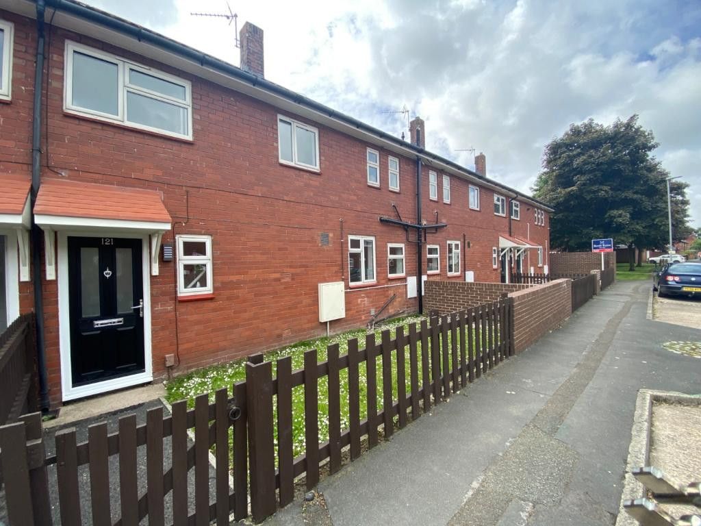 3 bed terraced house to rent in Butlers Meadow, Preston, Lancashire PR4