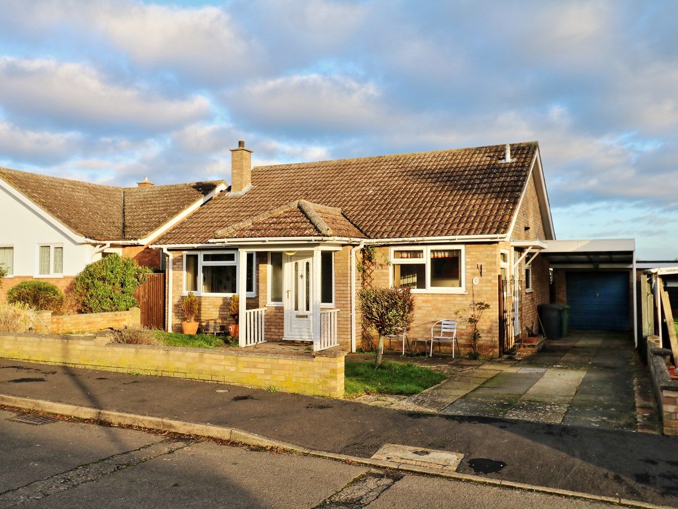 3 bed bungalow for sale in Culloden Close, Eaton Ford, St Neots PE19
