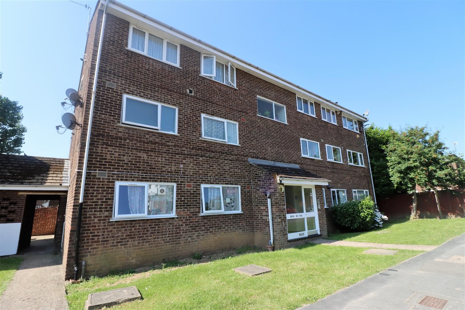 1 bed flat to rent in Hazelmere Road, Northolt UB5 Zoopla