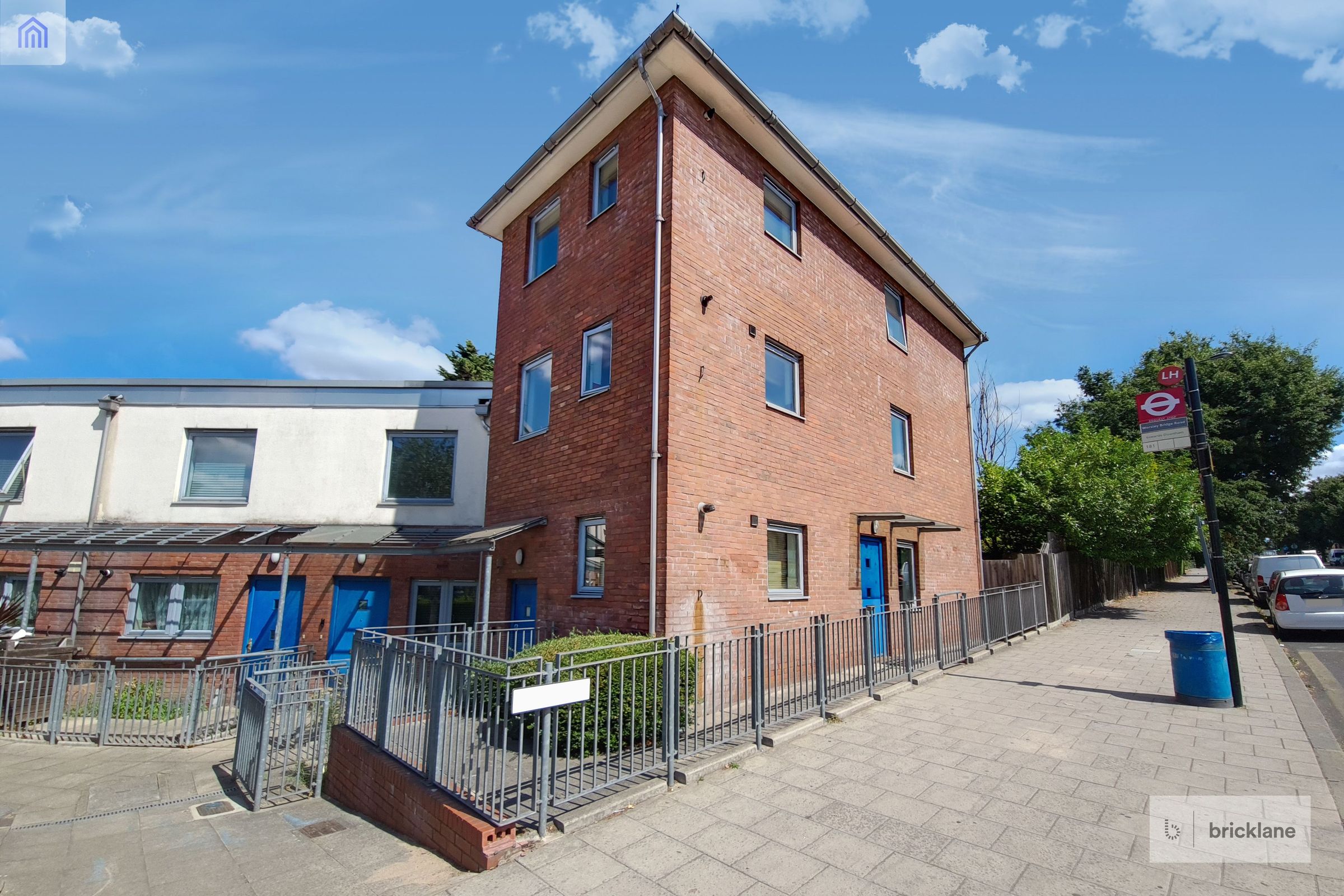 2 bed flat to rent in Southend Lane, London SE6 Zoopla