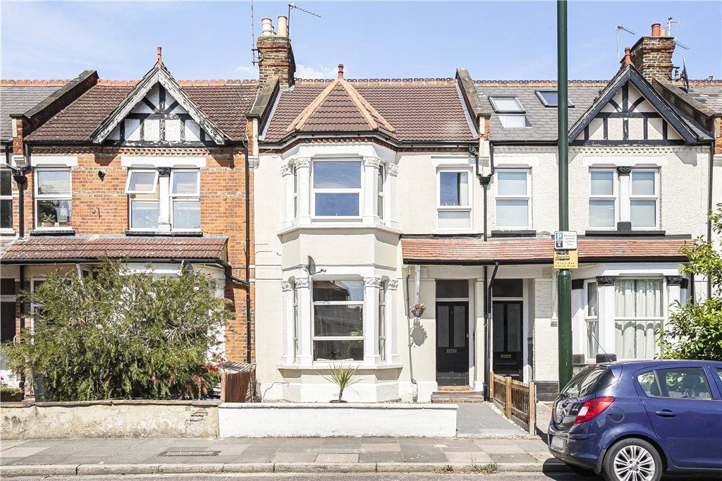 2 bed flat for sale in Hounslow Road, Twickenham TW2 Zoopla