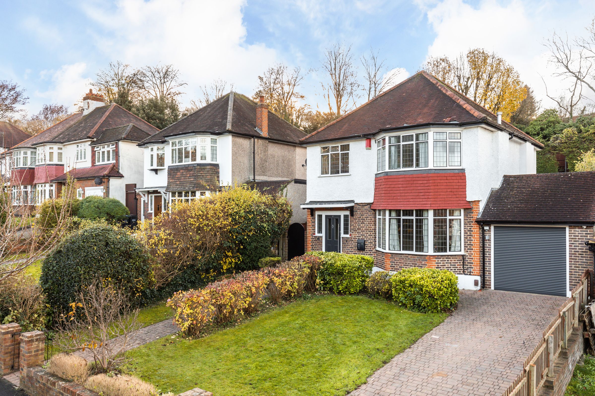 4 bed detached house for sale in Byron Avenue, Coulsdon CR5 Zoopla