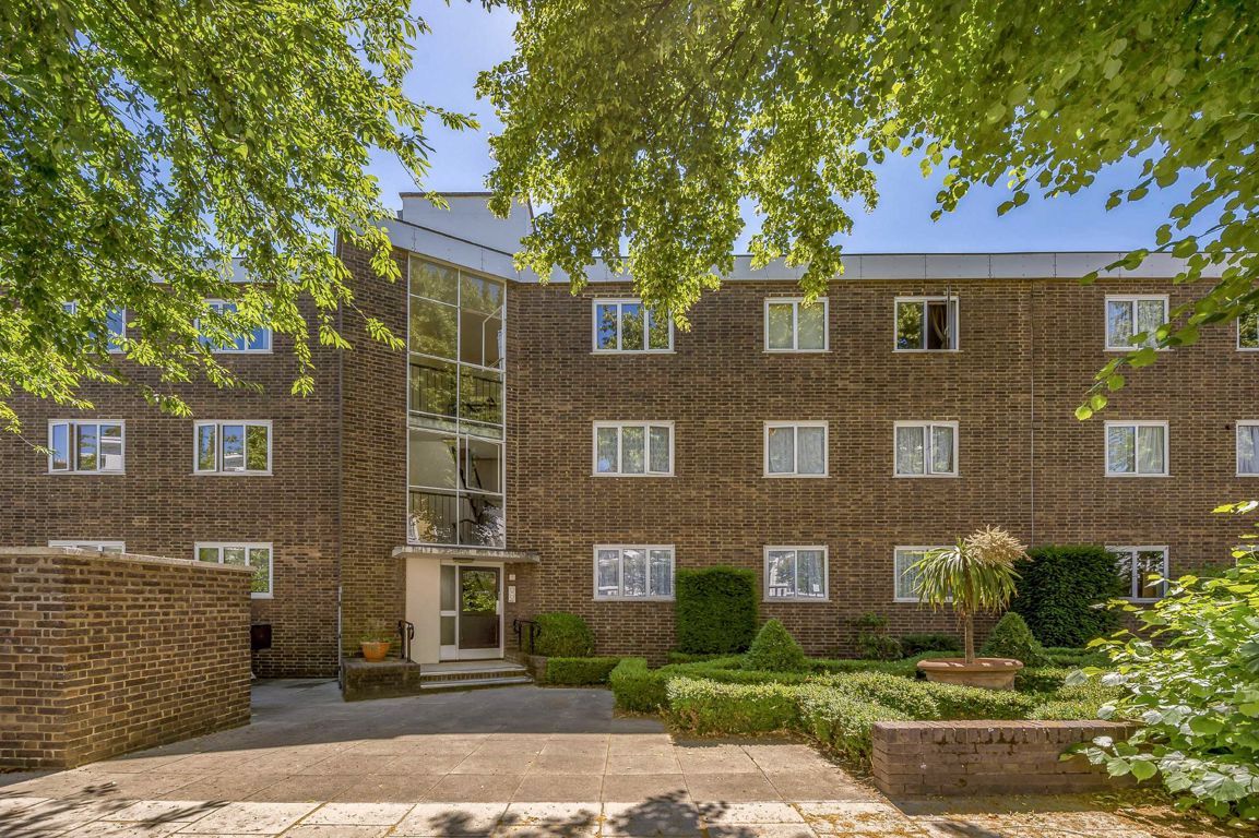 2 bed flat to rent in Sheffield Terrace, London W8 Zoopla