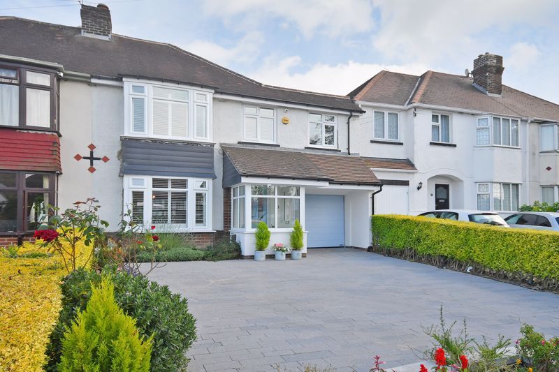 4 bed semidetached house for sale in Bradway Road, Bradway, Sheffield