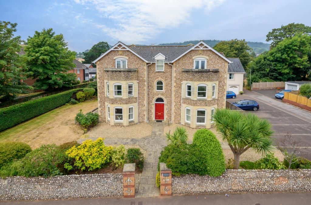 2 bed flat for sale in Manor Road, Sidmouth, Devon EX10 Zoopla