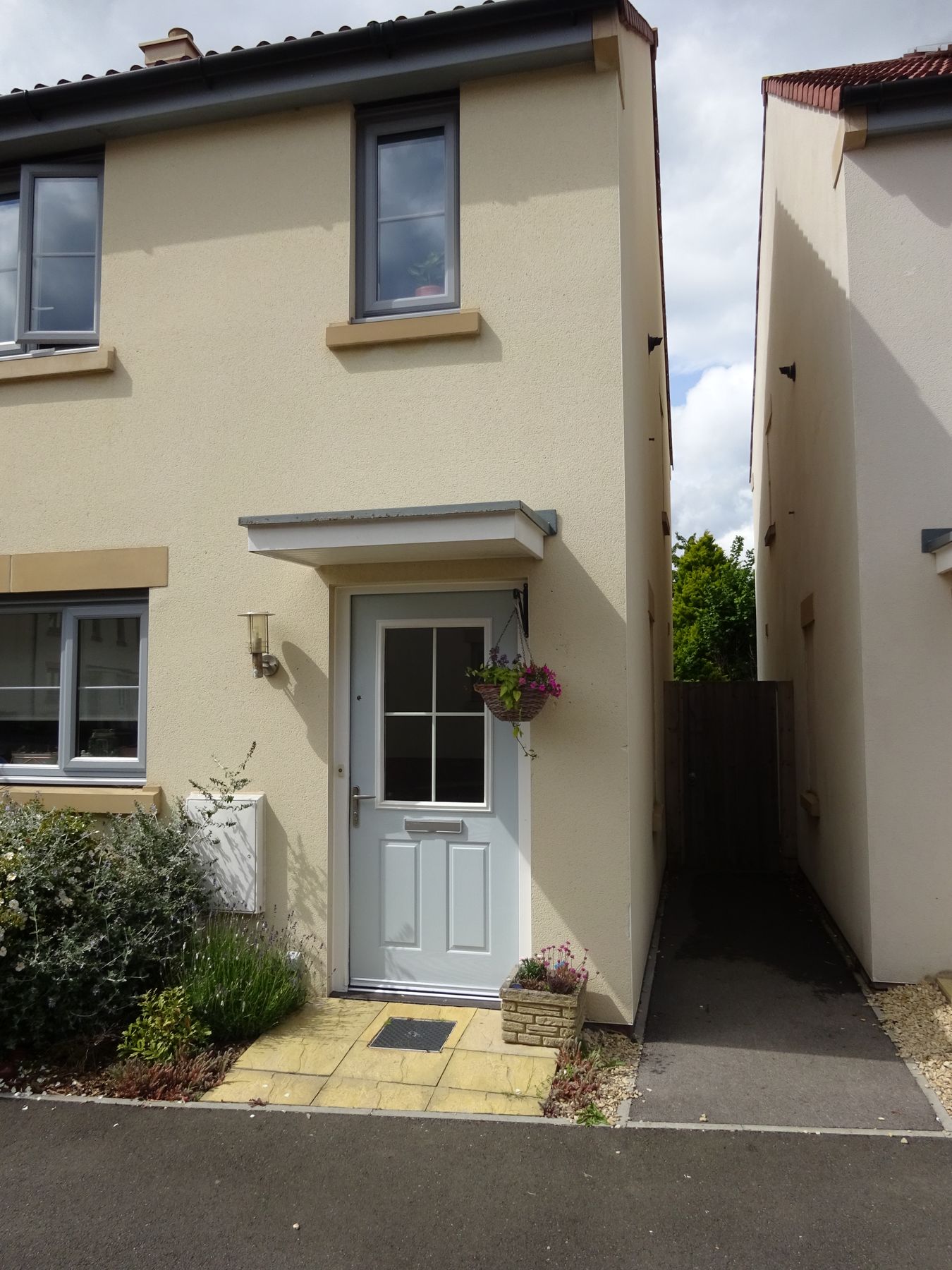 2 bed end terrace house for sale in Brookside Drive, Farmborough, Bath
