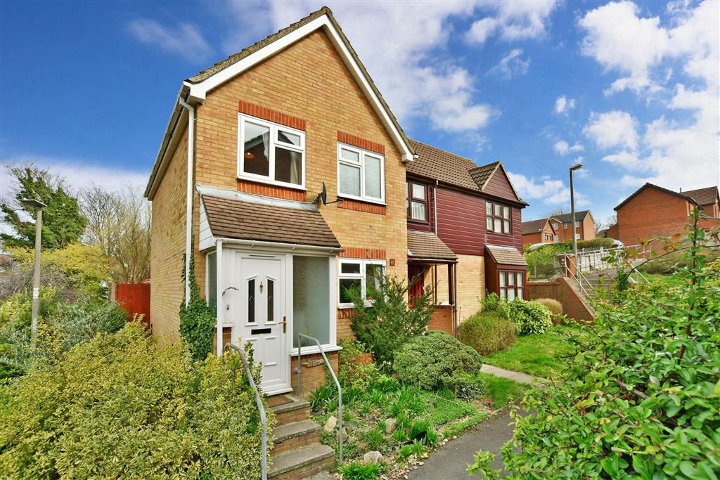 2 bed semidetached house for sale in Brompton Hill, Chatham, Kent ME4