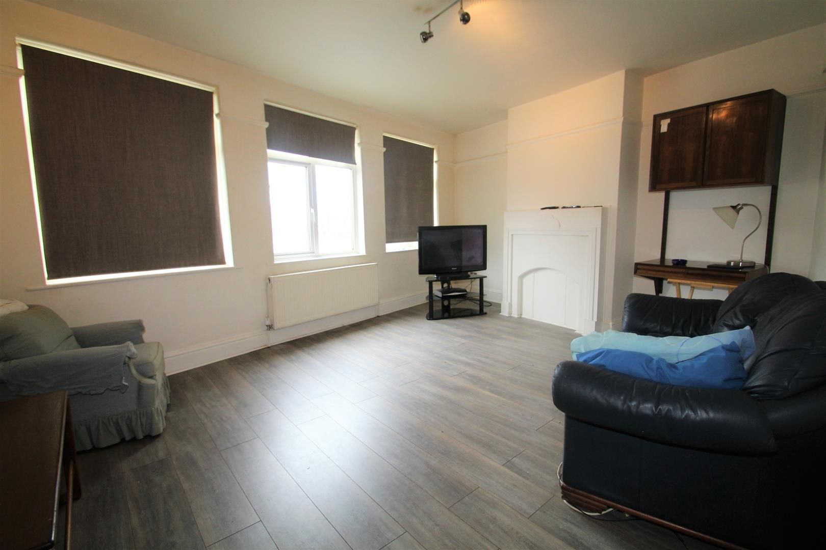 2 bed flat for sale in Ruislip Road East, Greenford UB6 Zoopla