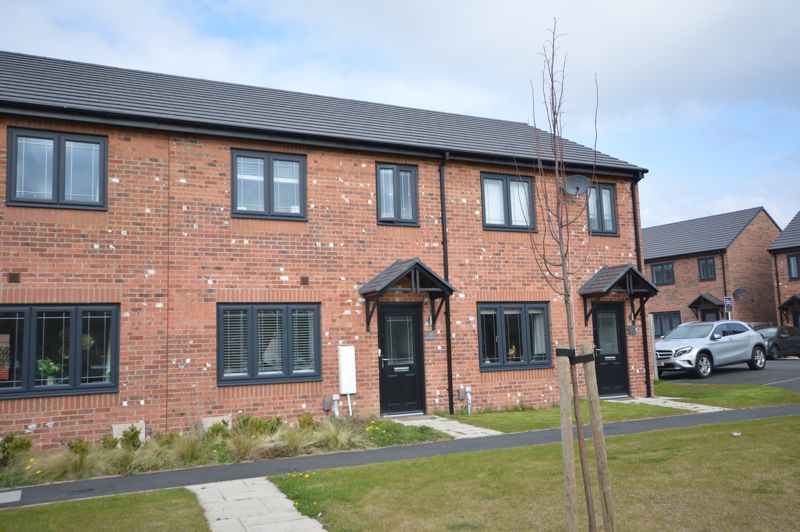 3 bed property for sale in Southgate, Killingworth, Newcastle Upon Tyne