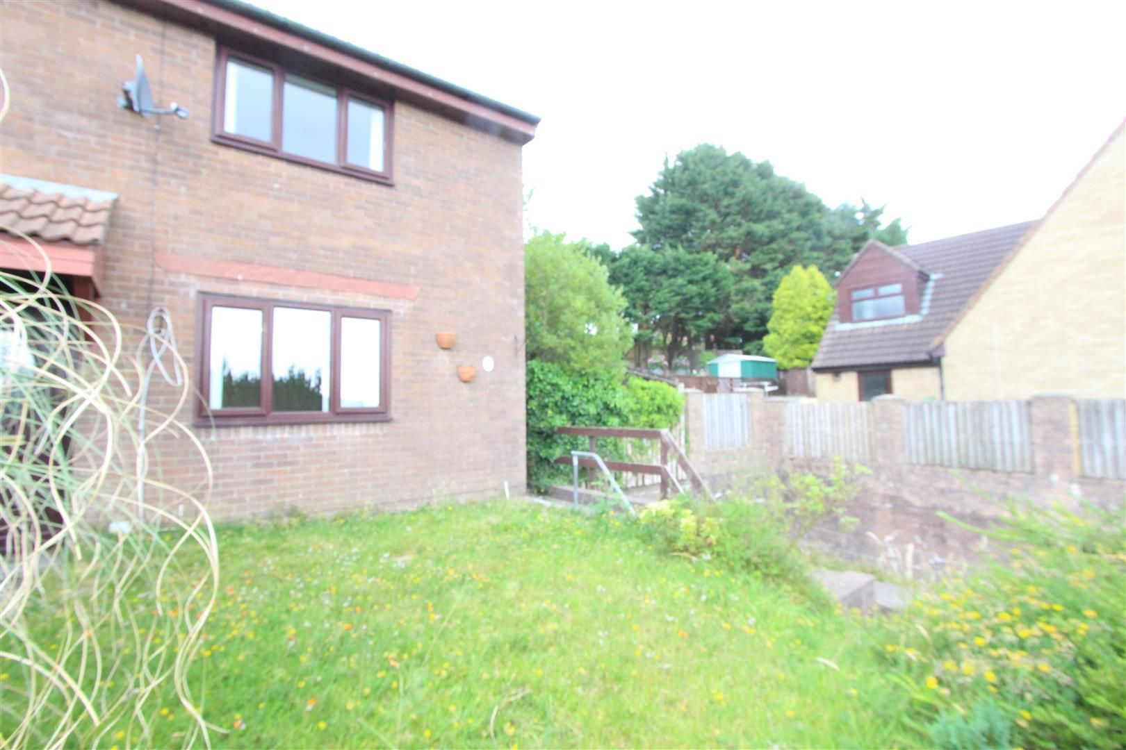 2 bed semidetached house to rent in Brynawel, Caerphilly CF83 Zoopla